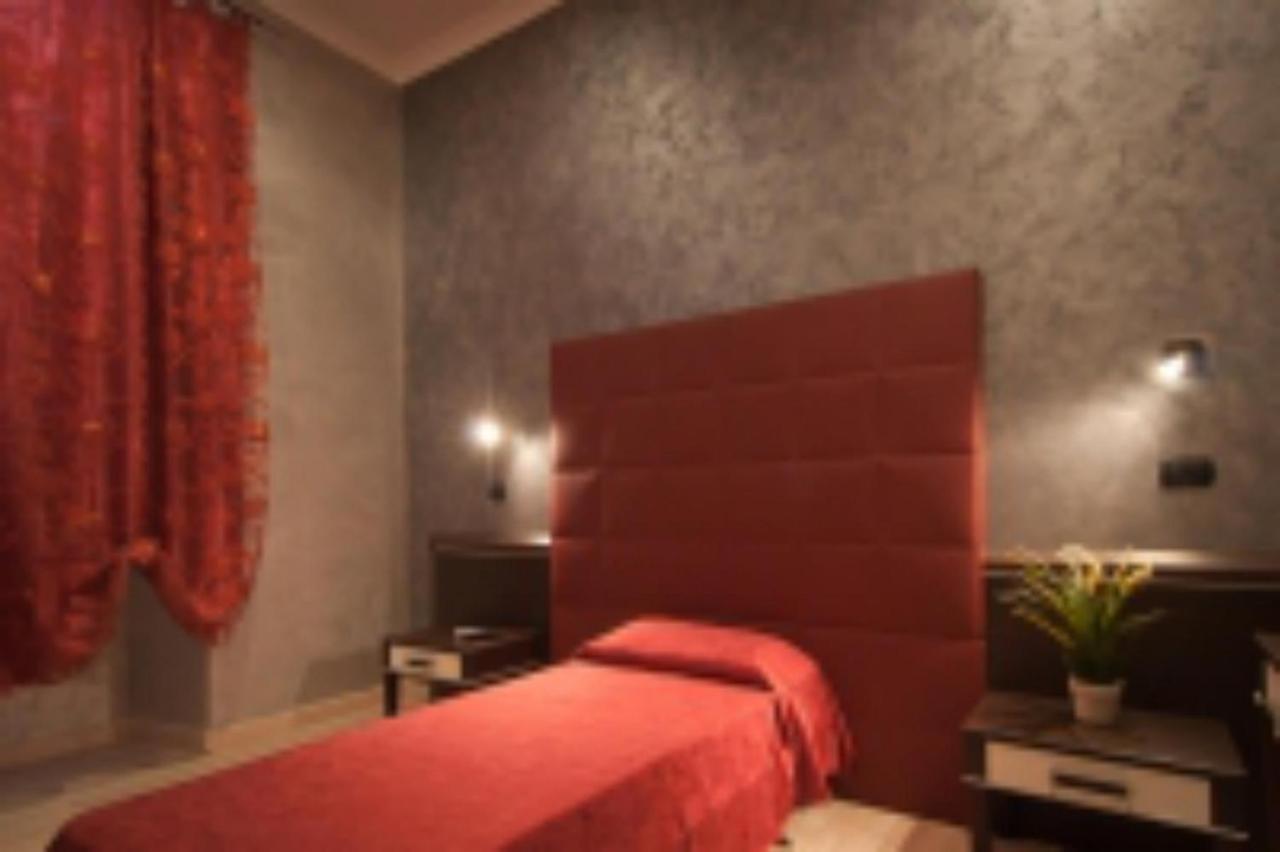 New Inn โรม ภายนอก รูปภาพ